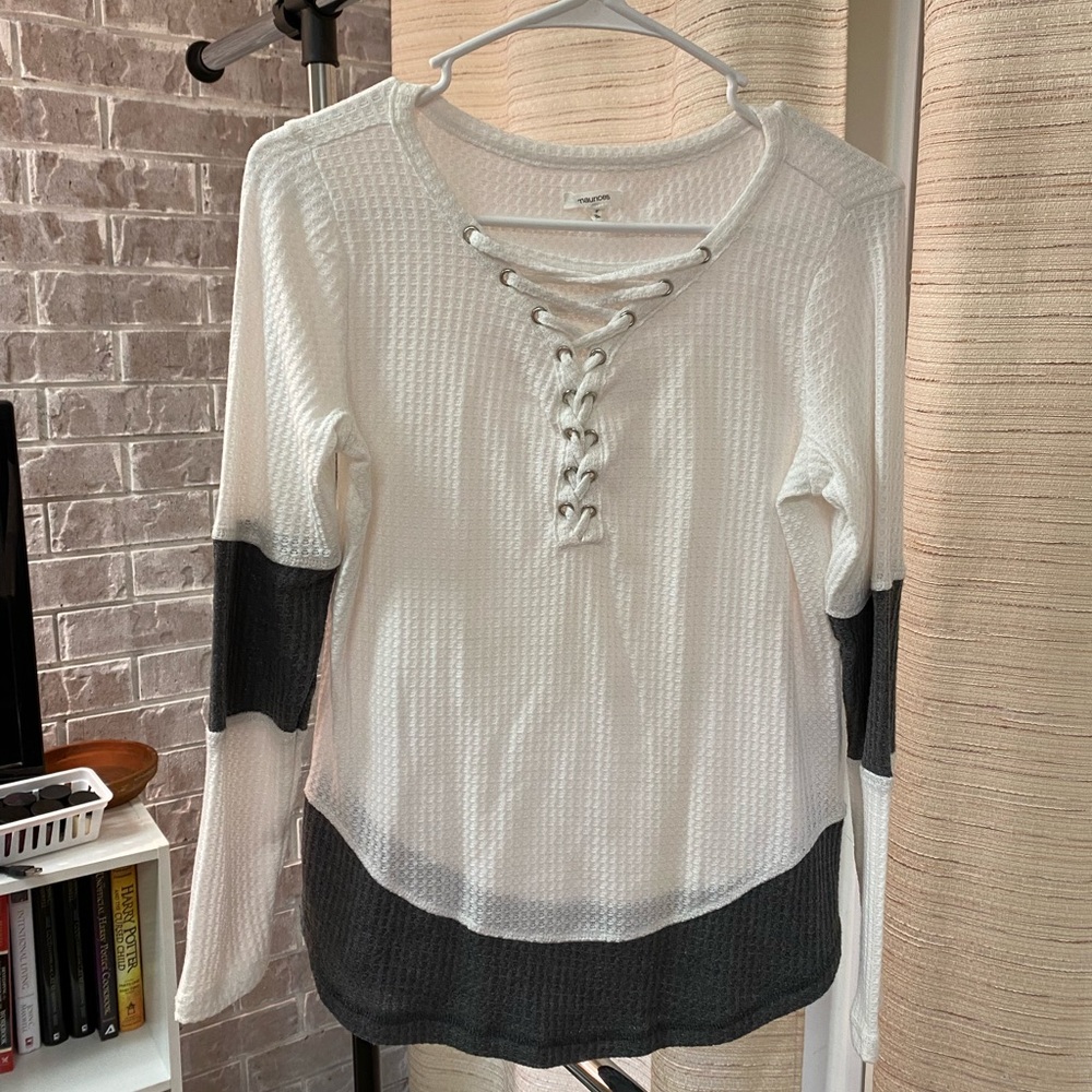 Maurice’s medium long sleeve top, waffle texture.